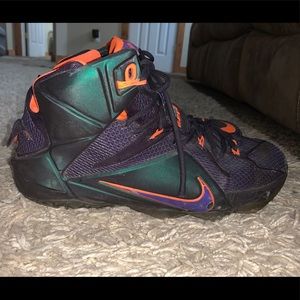 Men’s Nike basketball shoes